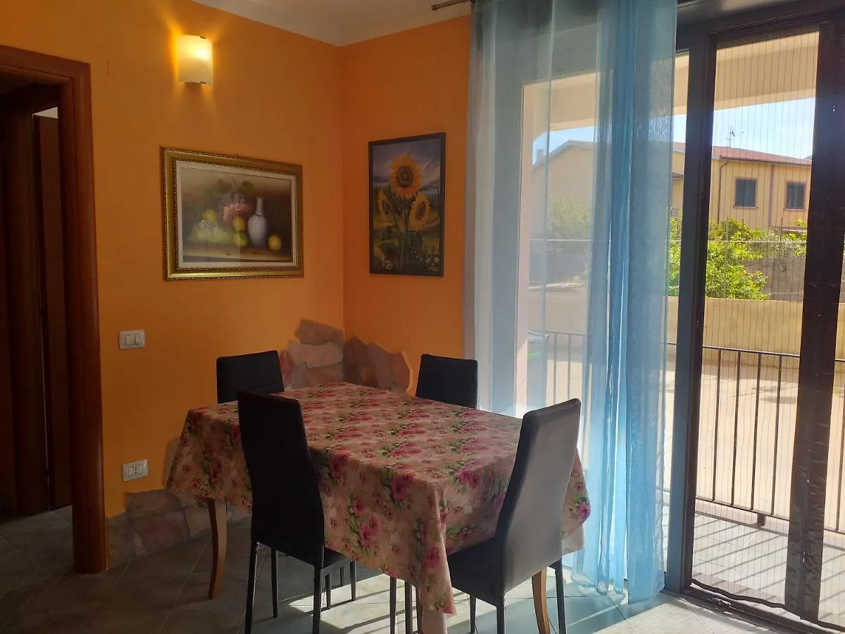 Appartamento Orange House Bosa Italia