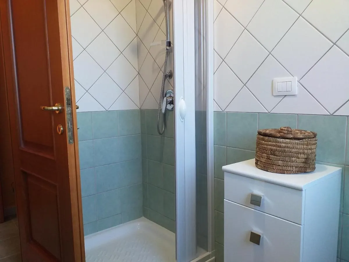 Orange House Apartment Bosa
