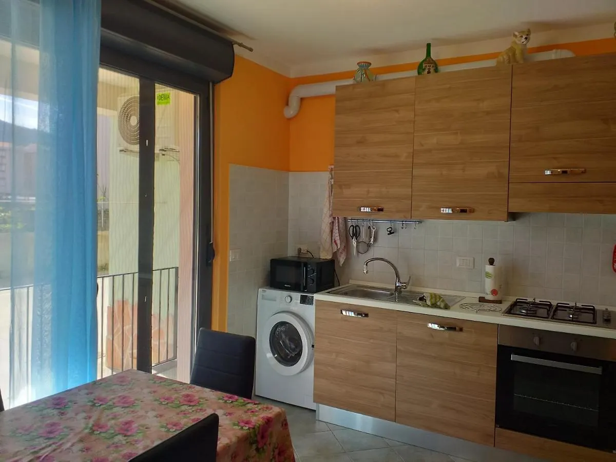 Orange House Apartment Bosa Italy